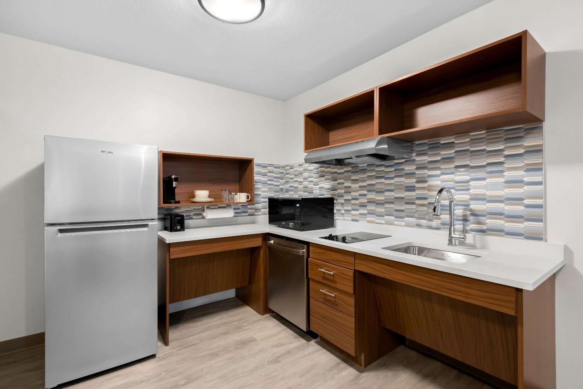 Everhome Suites Glendale Sports Entertainment District Buitenkant foto