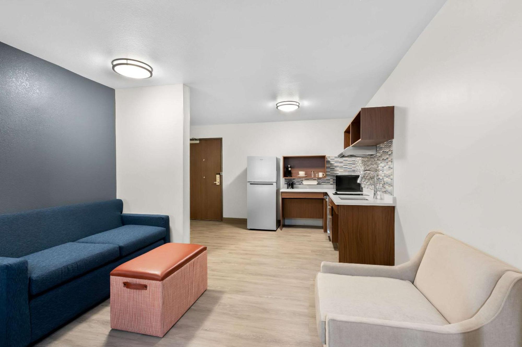Everhome Suites Glendale Sports Entertainment District Buitenkant foto